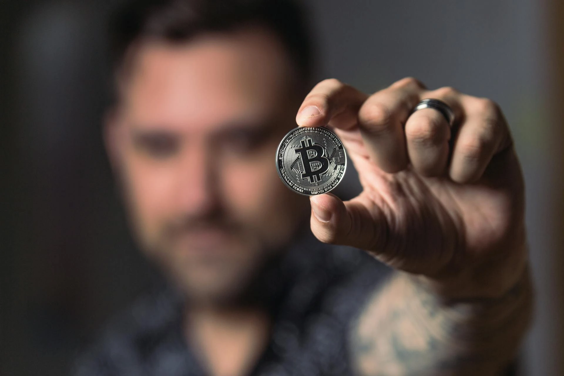 Can Trump-Crypto Alliance Drive Mainstream Blockchain Adoption?